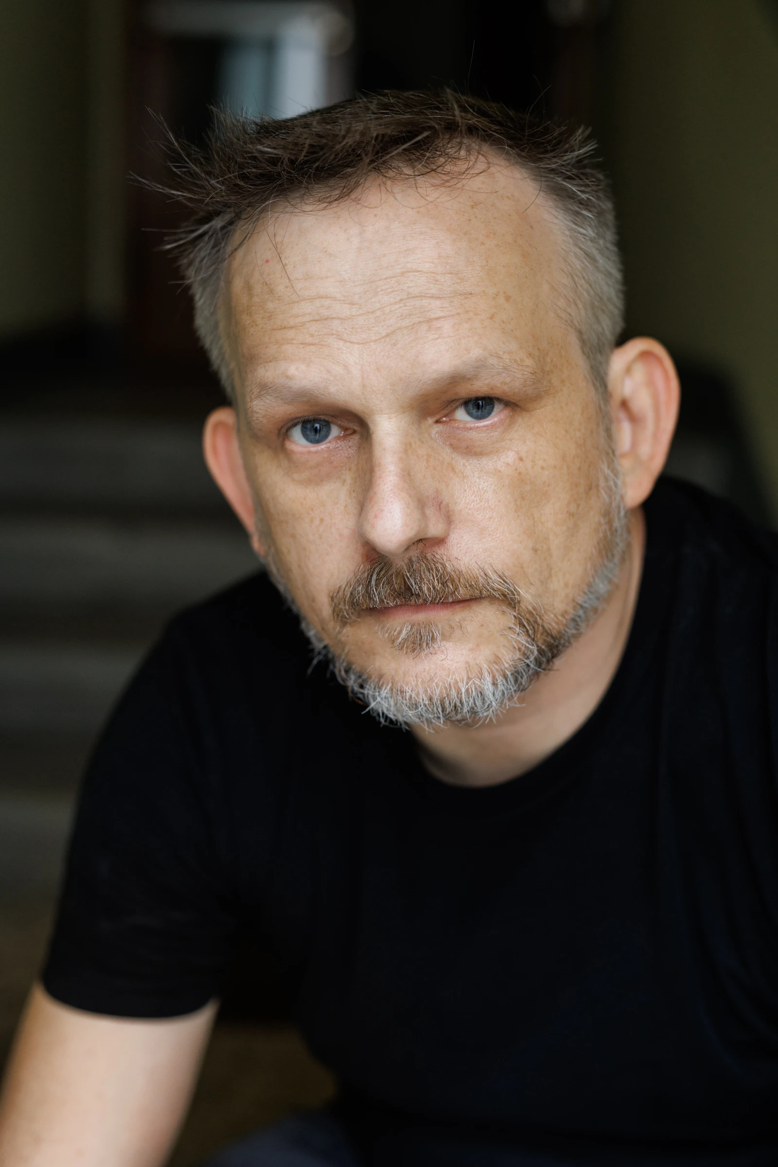 Headshot photo 1